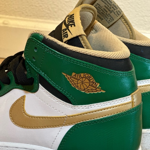 Nike Air Jordan - US size 6 / Eu size 38.5 - green/white/gold - good condition - Picture 7 of 8